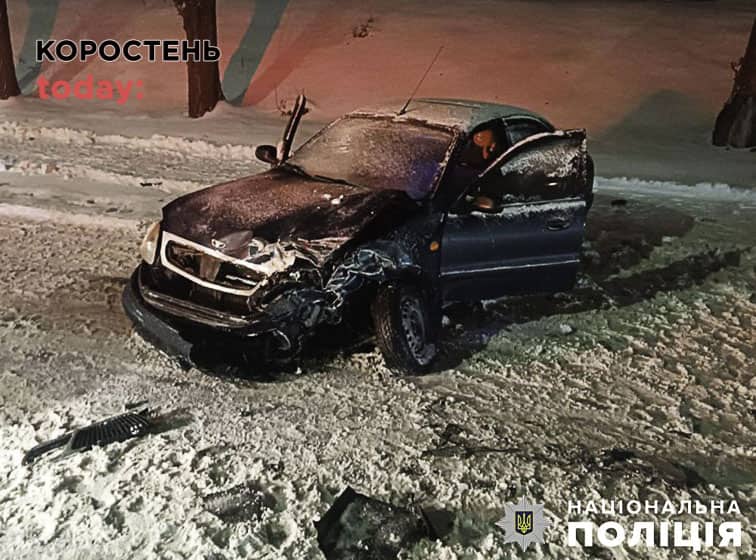 У Коростені Chevrolet зіштовхнувся з Lanos, а в Малій Зубівщині Mitsubishi врізався в MAN, що розчищав дорогу