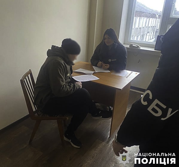 На Житомирщині в колоні засуджені організували кол-центр та знімали кошти з рахунків громадян
