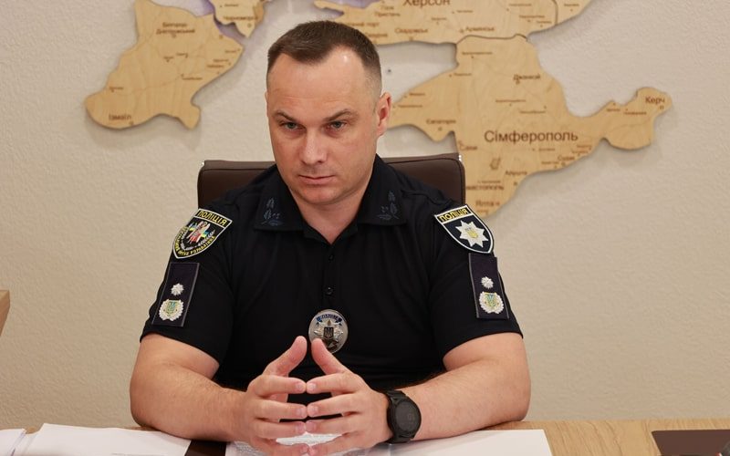 У Поліції відповіли, чи забиратимуть у громадян роздану на початку війни зброю