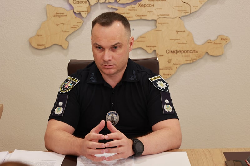 У Поліції відповіли, чи забиратимуть у громадян роздану на початку війни зброю