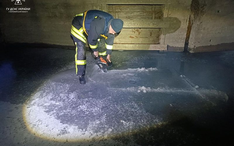 На ставку в Житомирській області за допомогою камер підводної зйомки виявили тіло чоловіка