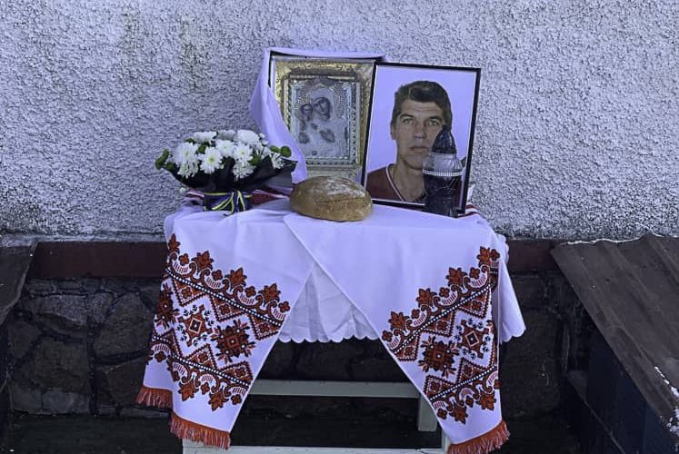 В Овручі на фасаді відділу поліції відкрили пам’ятну дошку Серію Федулі