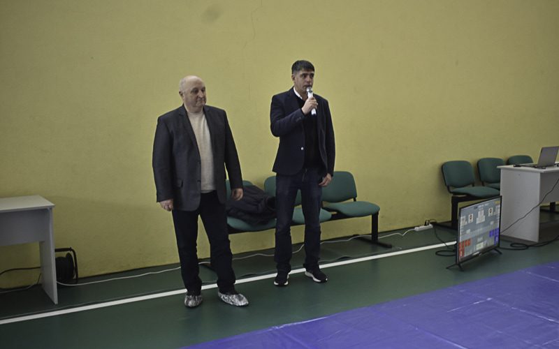 У Коростені стартував чемпіонат з вільної боротьби