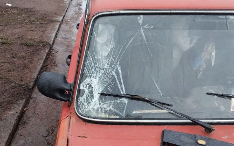 На Грушевського в Коростені водій на ВАЗ збив 29-річну містянку