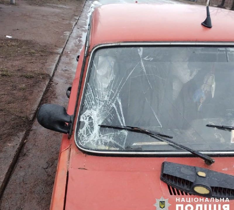 На Грушевського в Коростені водій на ВАЗ збив 29-річну містянку