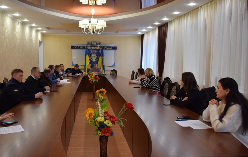 Через високу захворюваність на території Олевської громади на дистанційне переводять заклади середньої освіти, дитсадки та гуртки