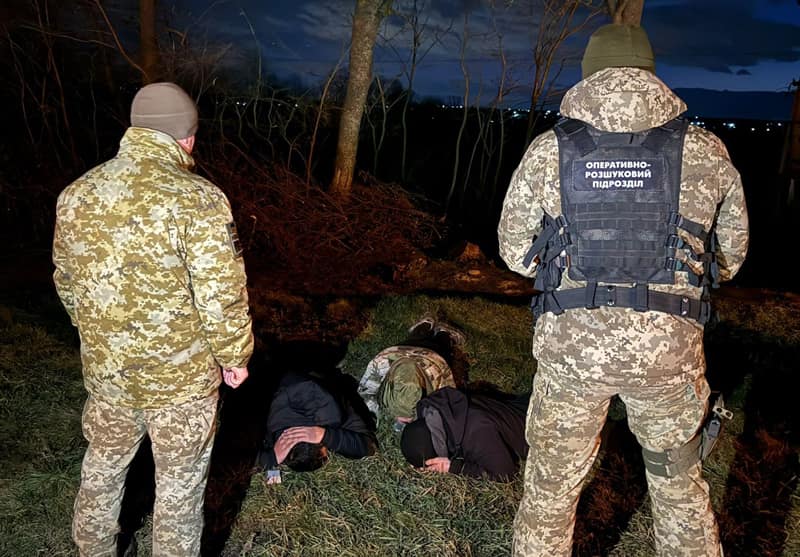 На кордоні з Румунією оператор БпЛА виявив “туристів”:  серед них був і житель Житомирщини