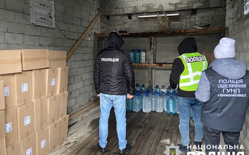 У середмісті Малина виявили “магазин на колесах”: чоловік продавав контрафактний алкоголь та цигарки