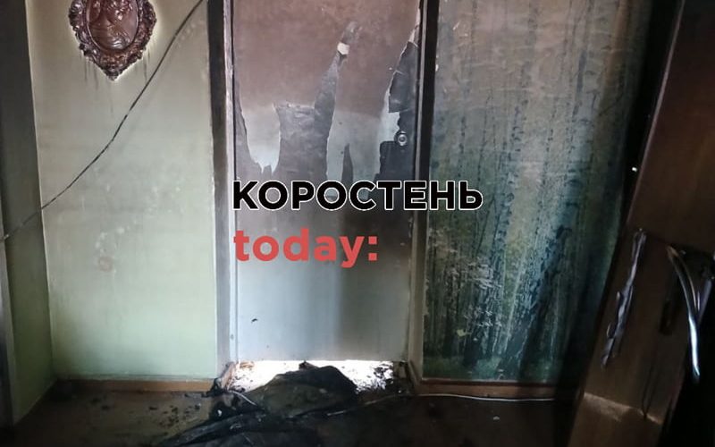 На Шевченка в Коростені горіла квартира в п’ятиповерхівці: рятувальники виявили тіло жінки