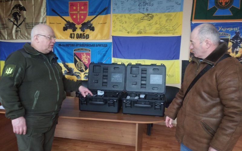 Овруцька громада відправила своєму земляку-захиснику два квадрокоптери