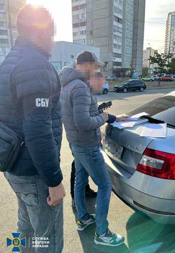 СБУ викрила бізнесмена, який скуповував незаконно зрубану сосну: деревину обробляли на пилорамах Коростенщини та продавали за кордон