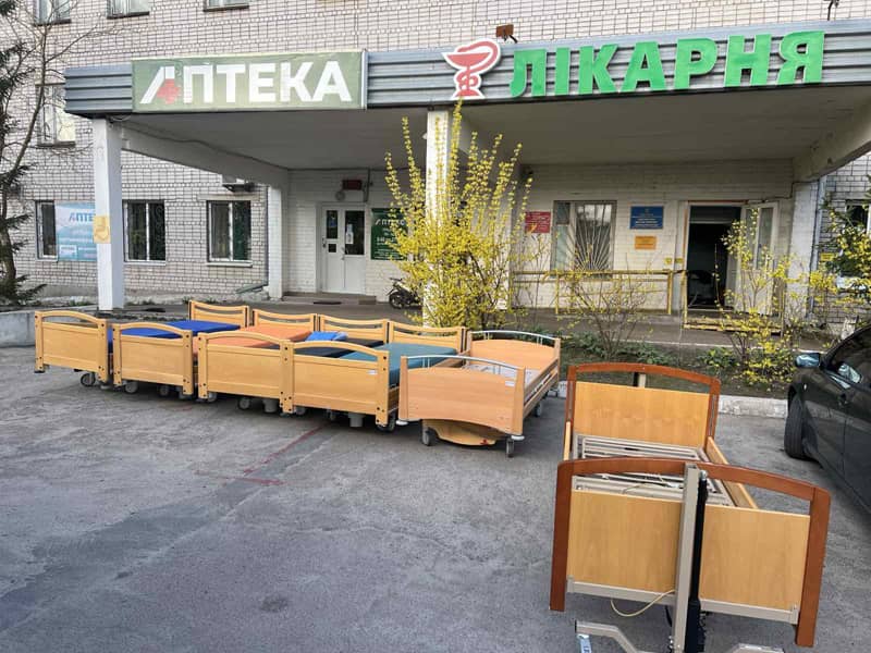 Завдяки благодійникам Малинська лікарня отримала нові ліжка, матраци та розхідний матеріал