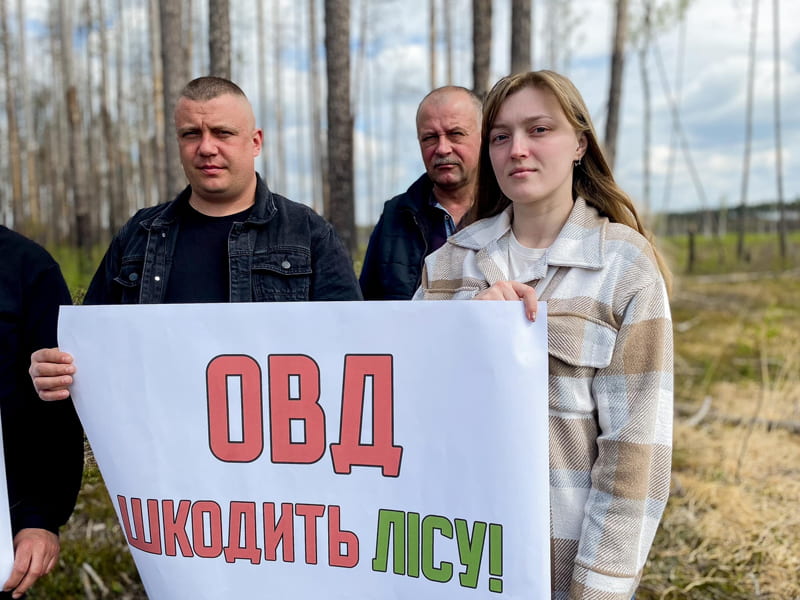 Жителі Овруцької громади разом з екологами вийшли на мітинг
