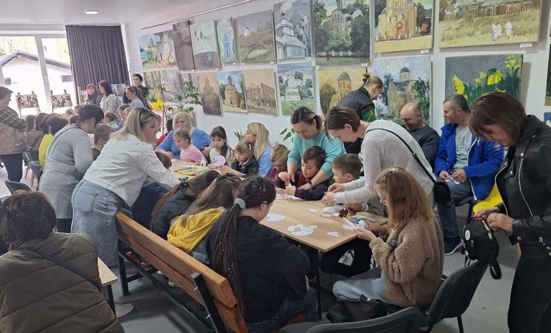 На базі Овруцької бібліотеки відкрили центр спільнототворення “Креативний Kolohub”