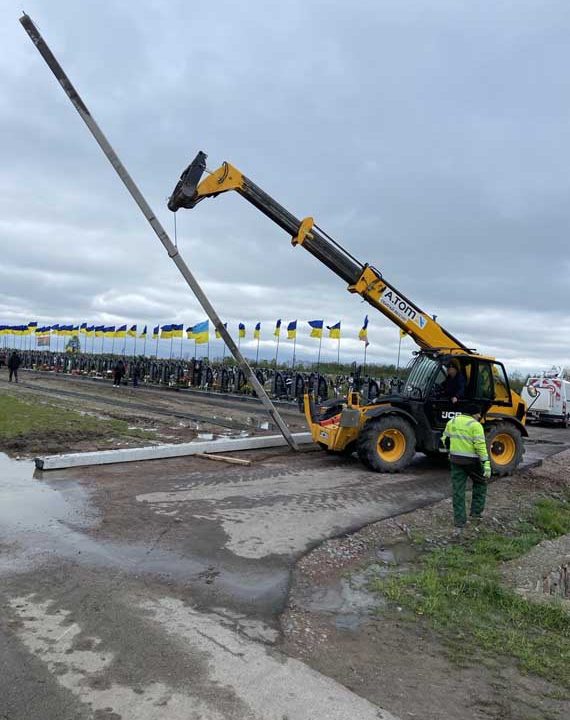 За тиждень коростенські комунальники висаджували дерева на сміттєзвалищі та прибирали на вулицях