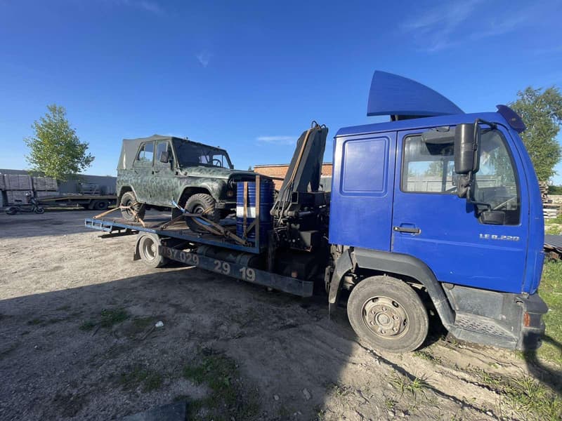 Олевська громада змогла придбати ще один автомобіль для захисників на Куп’янському напрямку