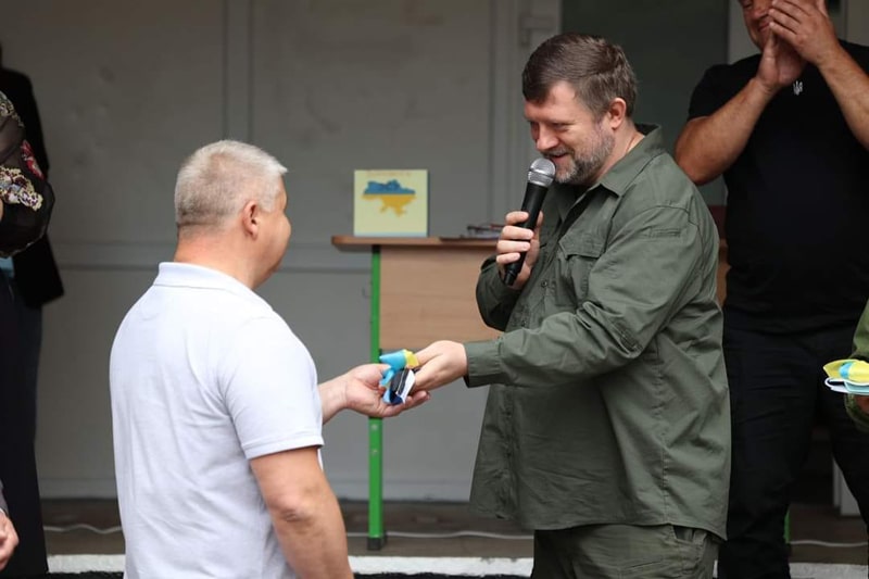 Олевська громада отримала шкільний автобус від естонців