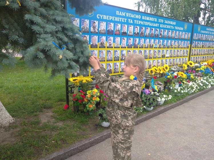 Овручани вшанували пам’ять дітей, загиблих внаслідок російської агресії