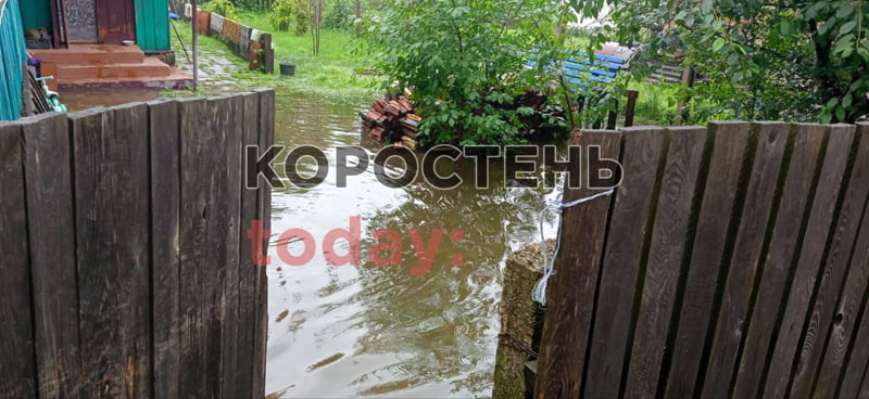 На Коростенщині за добу рятувальники 7 разів виїжджали відкачувати воду біля обійсть