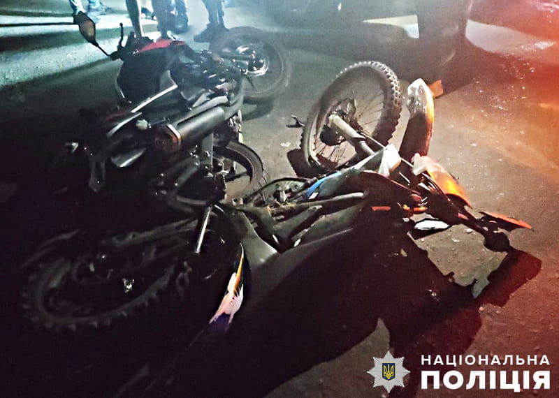 В Олевську зіштовхнулись два мотоцикли: травмовані 15-річний та 23-річний водії