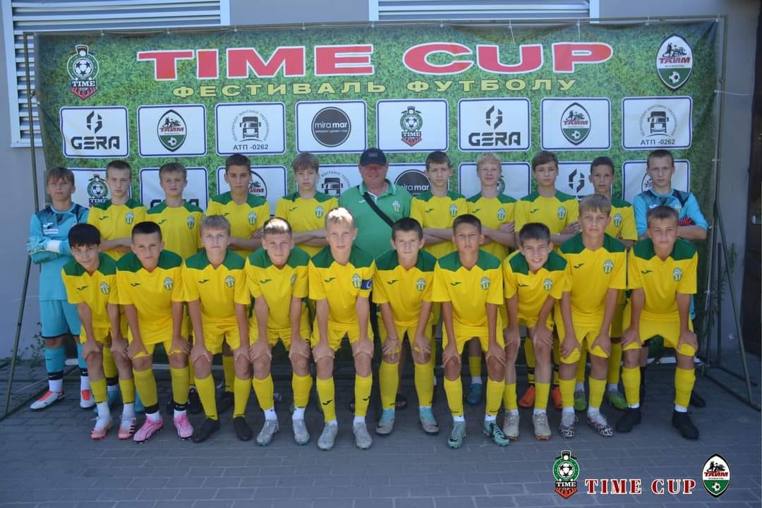 Юні коростенські футболісти з ФК “Мал” вибороли кубок турніру “Ліга Європи – Time Cup”