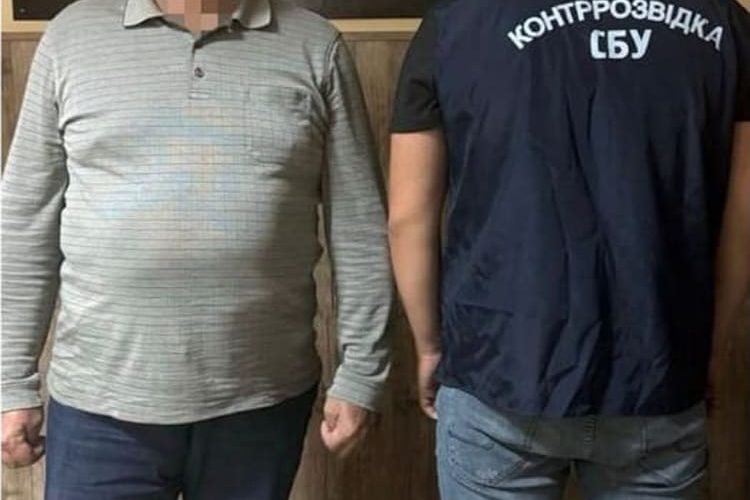 Адміністратору Telegram-каналу з Житомирщини повідомили про підозру у сприянні незаконному перетині кордону військовозобов’язаним