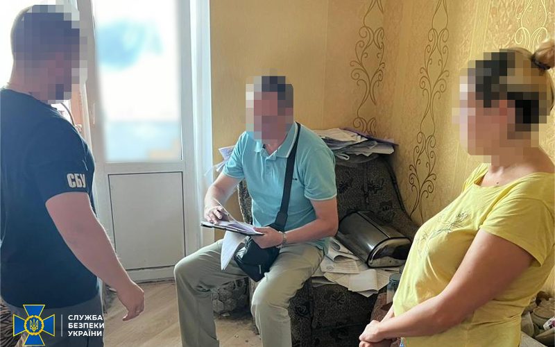 На Житомирщині затримали адвоката, який за чималу суму підшукував дружин з інвалідністю для ухилянтів