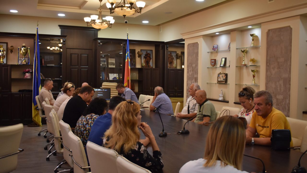 У Коростені відбулося засідання робочої групи з чорнобильських питань: вирішили створити ініціативну групу