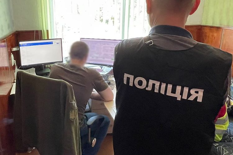 У Коростені судитимуть працівника ТЦК, який за гроші допоміг ухилянту