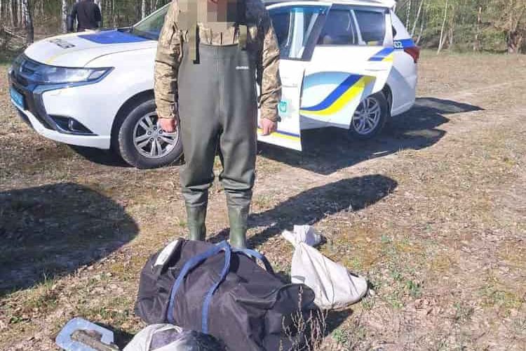 Житель Коростенського району заплатив понад 26 тис. грн за вилов риби сітками