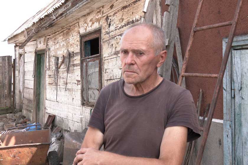 У селі на Житомирщині відновлюють будинки після серпневого обстрілу рф