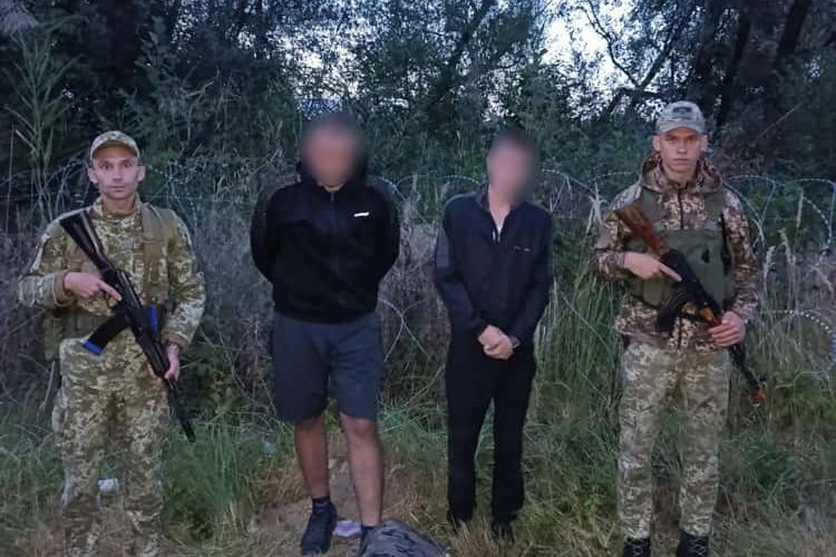 Двоє “плавців” з Житомирщини збиралися перепливти Тису