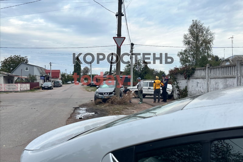 Зранку на Шолом-Алейхема в Коростені сталася ДТП