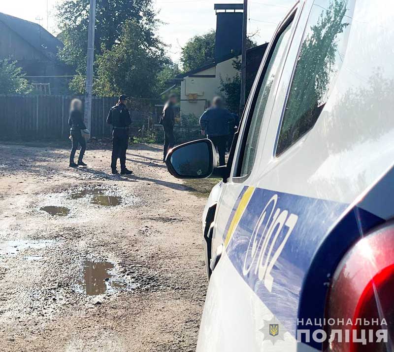 На Житомирщині зять облив будинок тещі бензином та підпалив: жінка померла від опіків