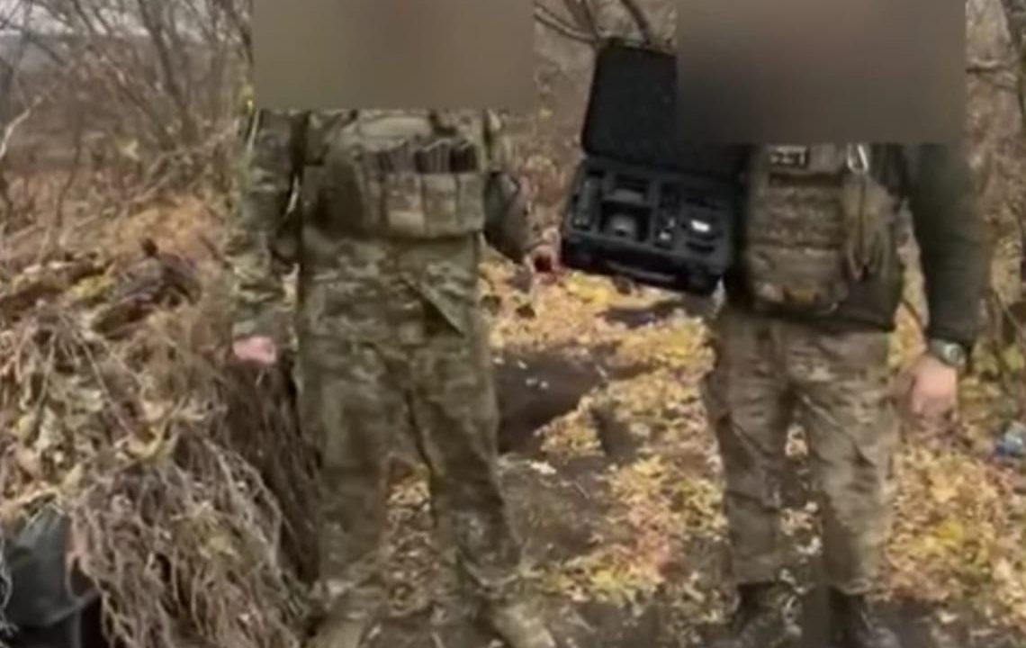 Олевська громада придбала та передала захисникам 30-ї бригади квадрокоптер