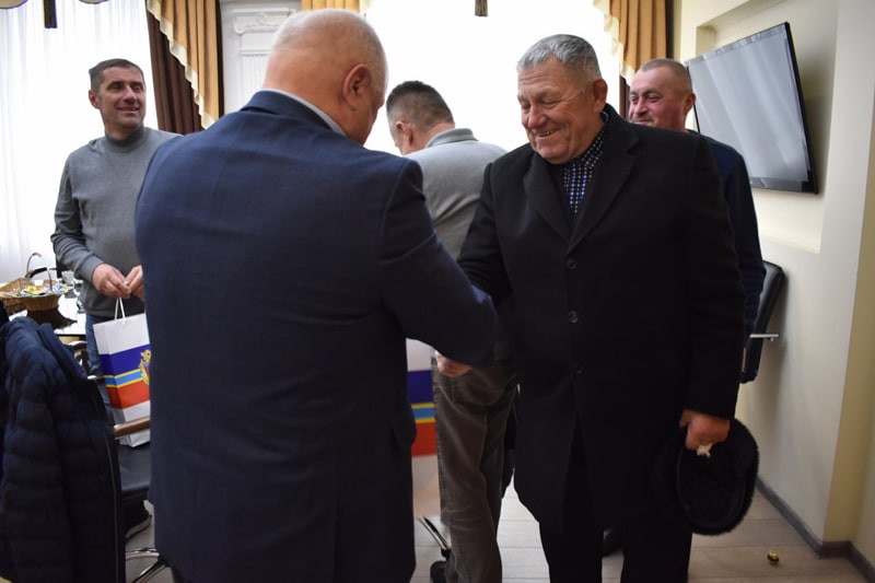 Мер Коростеня зустрівся та поговорив з аграріями