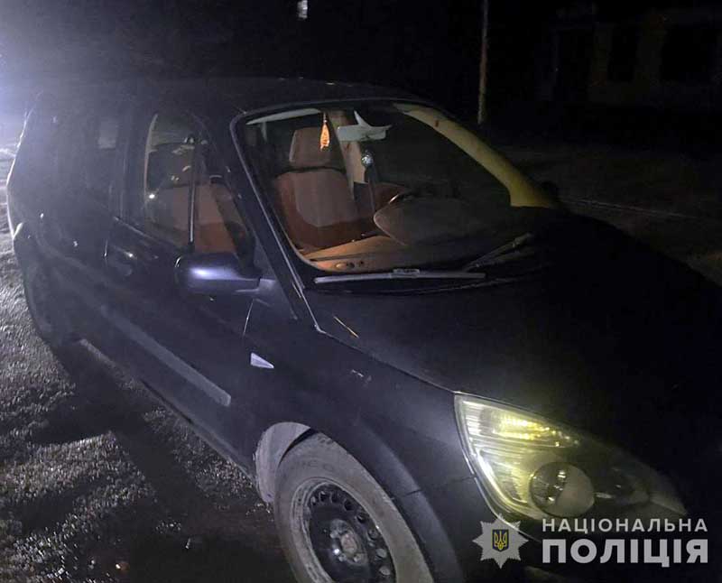 На Шевченка в Коростені водійка Renault збила чоловіка, а потім доставила його до лікарні
