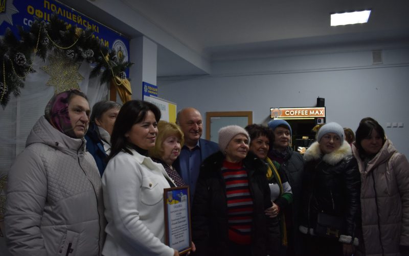 Міжнародний день волонтера: у Коростені відзначили активістів, які допомагають армії та цивільним