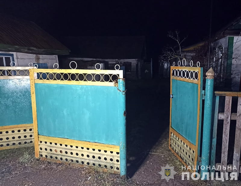 Увірвався в балаклаві до будинку і стріляв у чоловіка: у Коростенському районі затримали 22-річного чоловіка