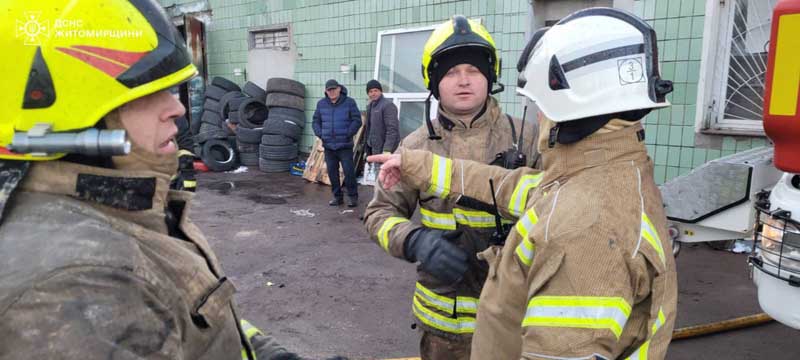 В Коростенському районі горіла цегляна будівля підприємства