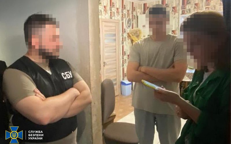 На Житомирщині судитимуть неповнолітніх кібершахраїв – виманили в українців більш як 1 млн грн