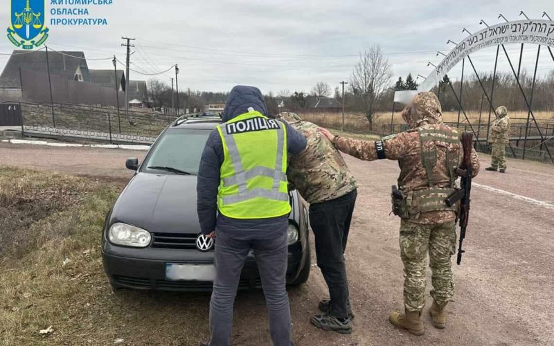 З’їхалися з різних областей до Коростеня – правоохоронці затримали п’ятьох чоловіків, що хотіли перейти кордон