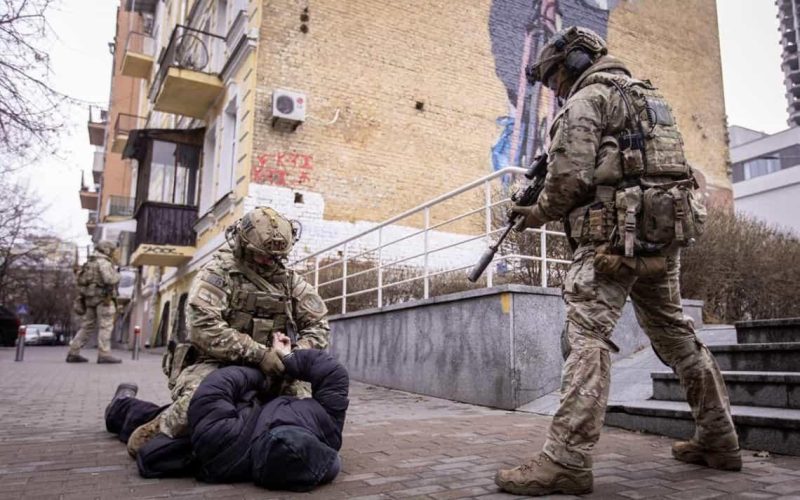 Хто стоїть за підривами ТЦК на території України