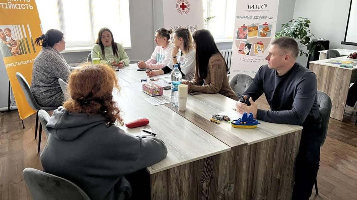 У Коростені на базі Червоного Хреста щотижня відбуватиметься зустріч з родинами безвісти зниклих військових