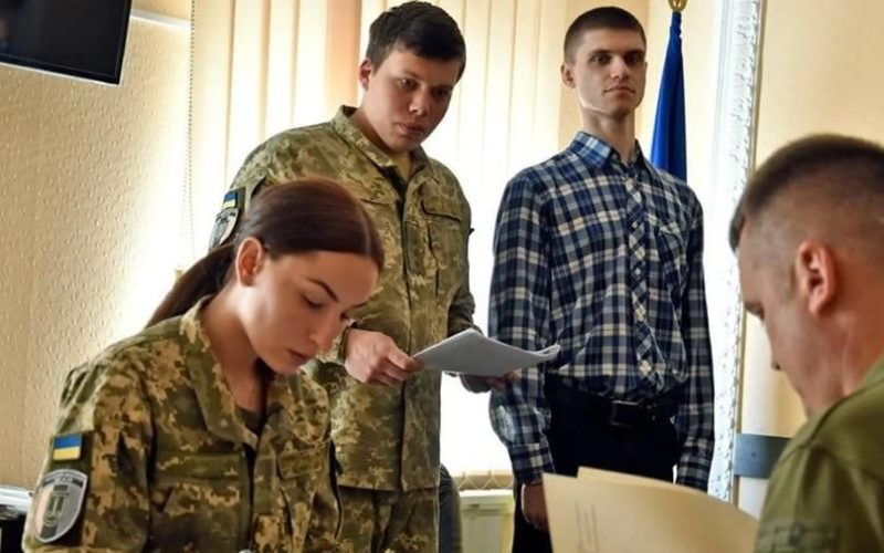 Кабмін заборонив відправляти людей з інвалідністю на ВЛК