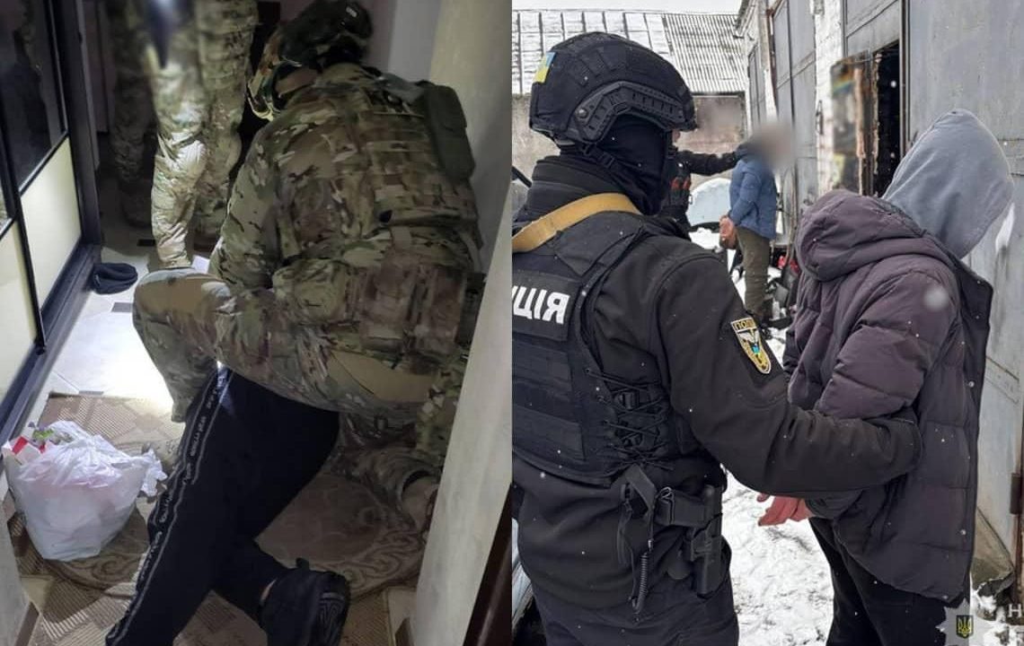 В Олевську горів будинок, де проживав поліцейський з родиною: за умисний підпал затримали двох осіб