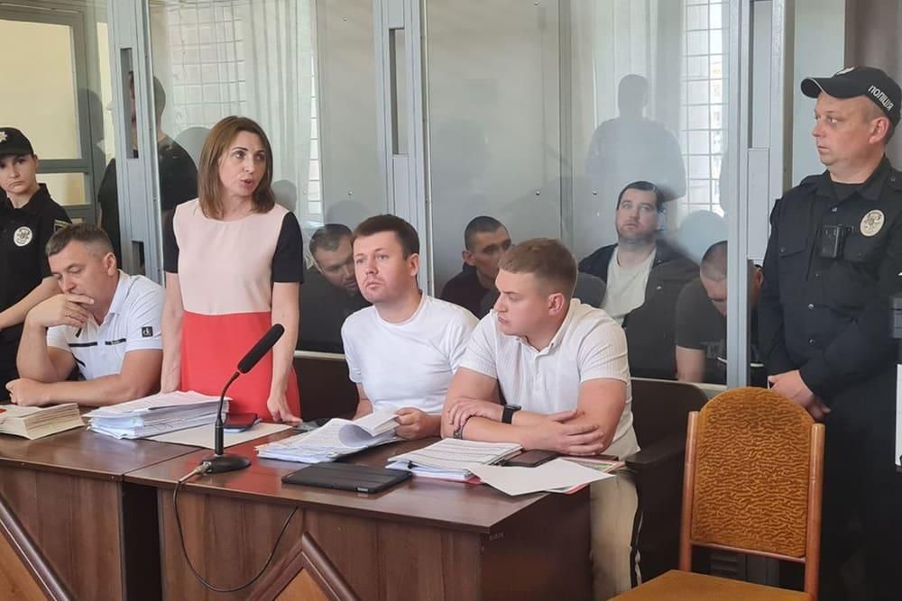 У справі рекетирів з Житомирщини мають заслухати понад 20 свідків
