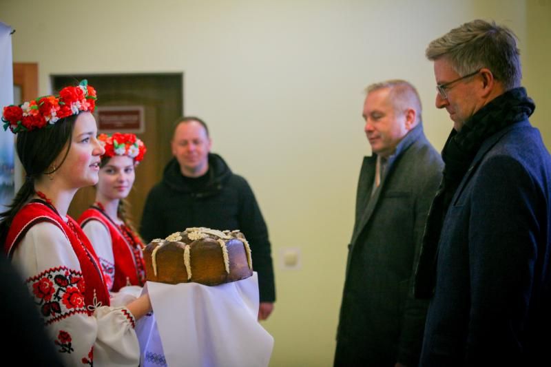 У Малині канцлеру Міноборони Естонської Республіки вручили відзнаку “Почесний громадянин громади”