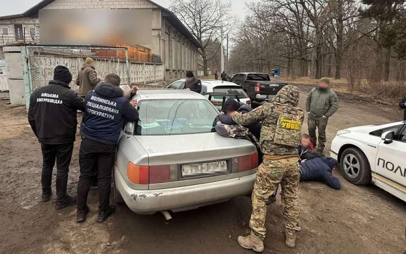 Заплатив 12 тис. доларів – на Волині затримали жителя Житомирщини, який намагався перетнути кордон