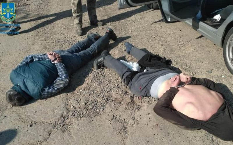 Суд збільшив термін увезення бандитам, що в Житомирській та інших областях нападали та грабували валютників